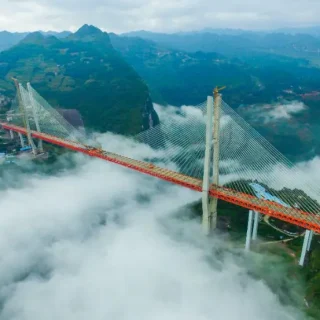 Intip Jembatan Tertinggi Di China bernama Ngarai Huajiang